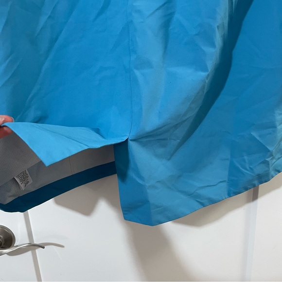 Cotopaxi Cielo Rain Trench *Flawed zipper - Picture 7 of 16